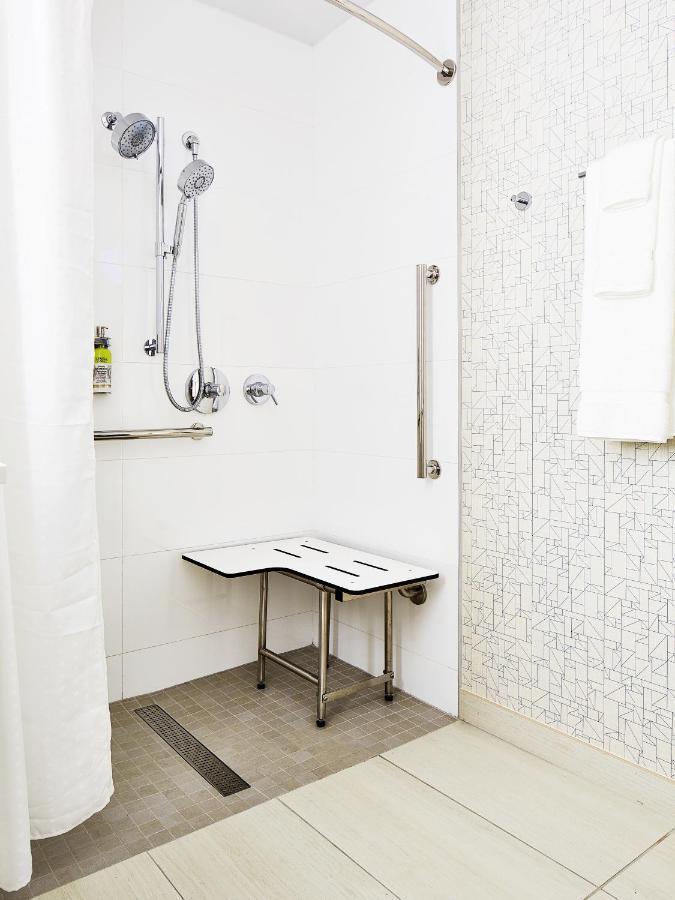 Holiday Inn Express - Nyc Brooklyn - Sunset Park By Ihg New York Buitenkant foto