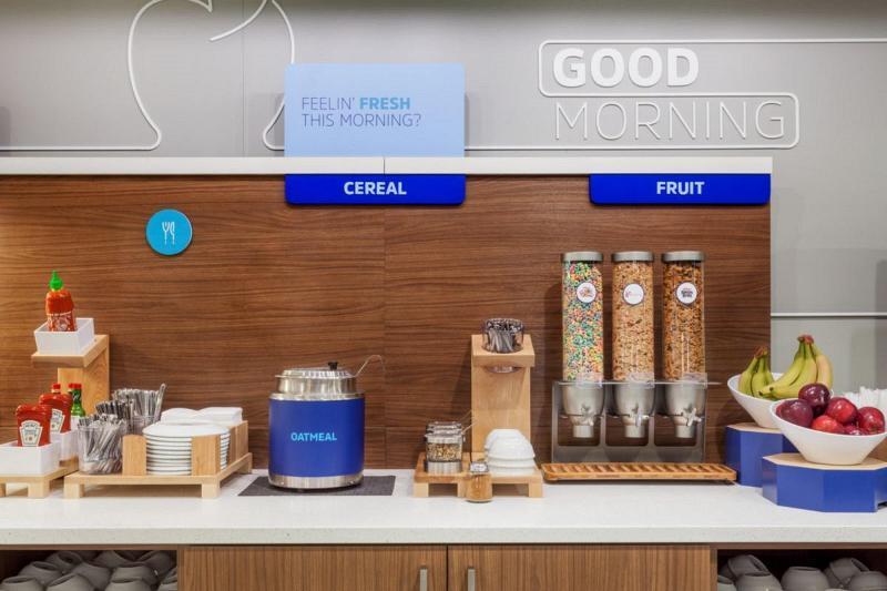 Holiday Inn Express - Nyc Brooklyn - Sunset Park By Ihg New York Buitenkant foto